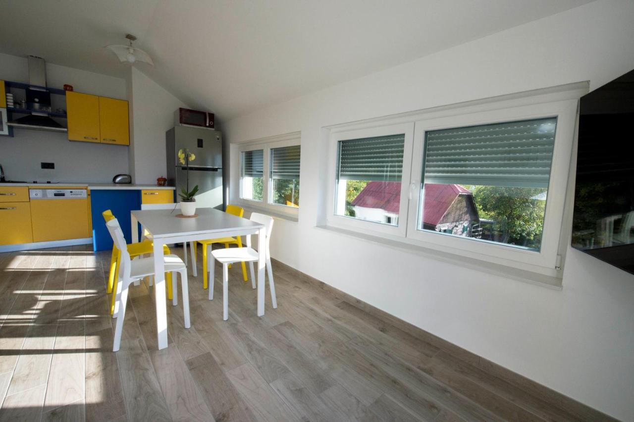Apartman Grc Apartment Dugo Selo Екстериор снимка