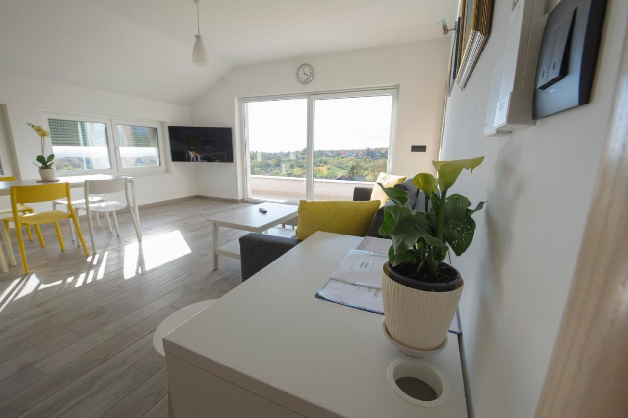 Apartman Grc Apartment Dugo Selo Екстериор снимка