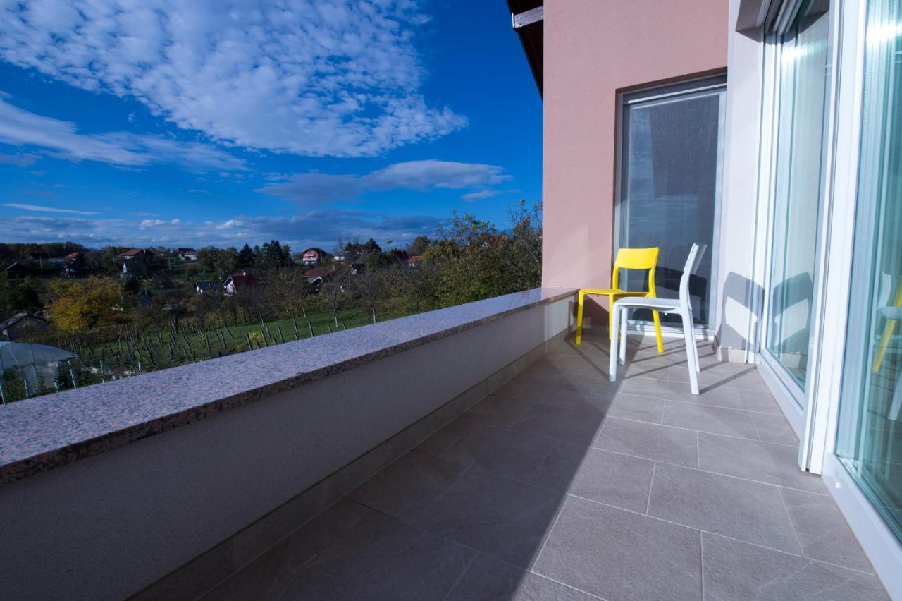 Apartman Grc Apartment Dugo Selo Екстериор снимка